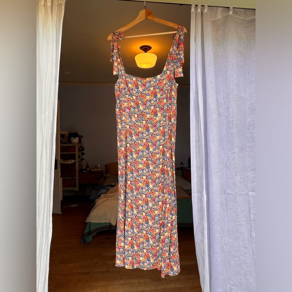 Floral Sezane Dress NWT.